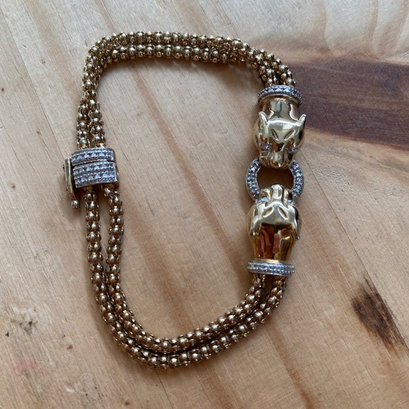 Gold Lion Head Bracelet - Picture 3 of 5